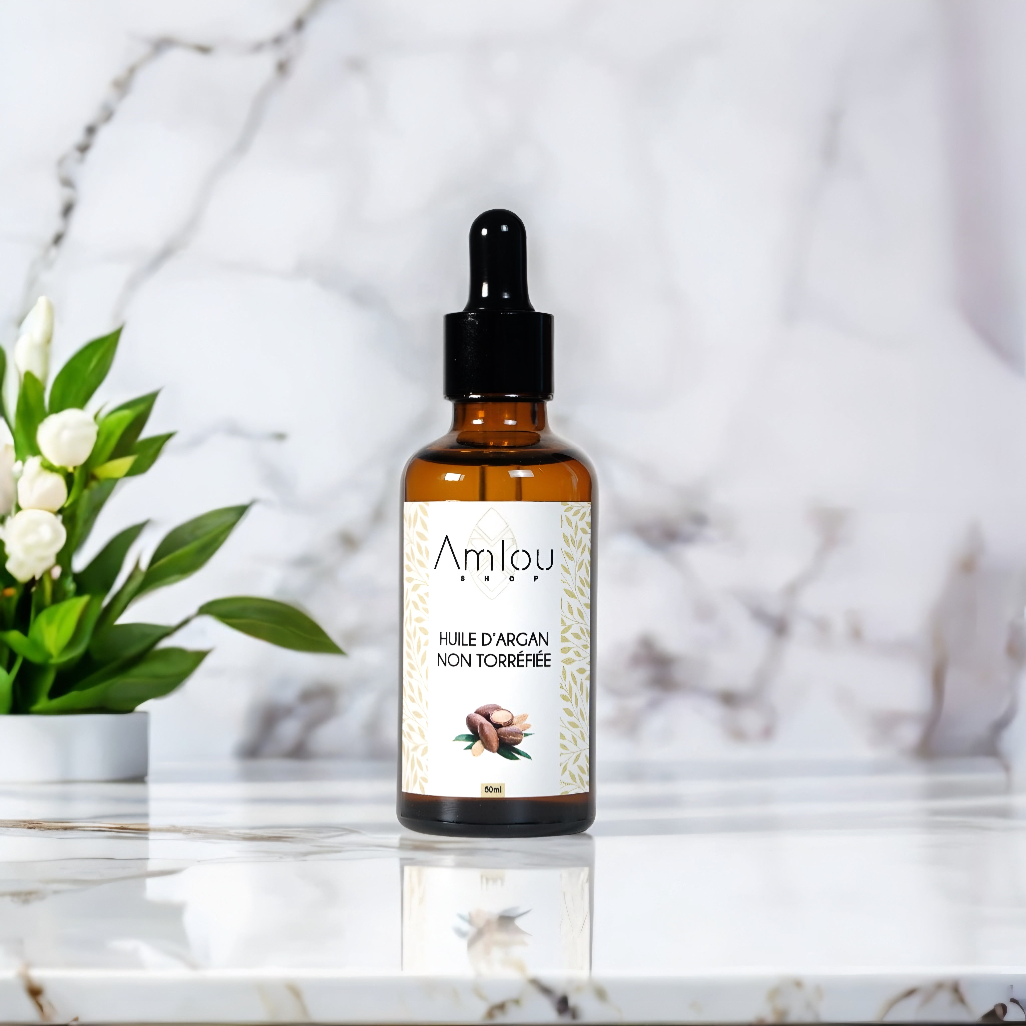 Flacon d’huile d’argan cosmétique 100 % naturelle – soin visage et cheveux