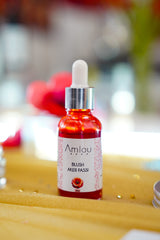 Texture liquide du blush Aker Fassi – maquillage traditionnel et hydratant